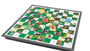 Best offer on Magnetic Travel Chess Set Upto 70% Off